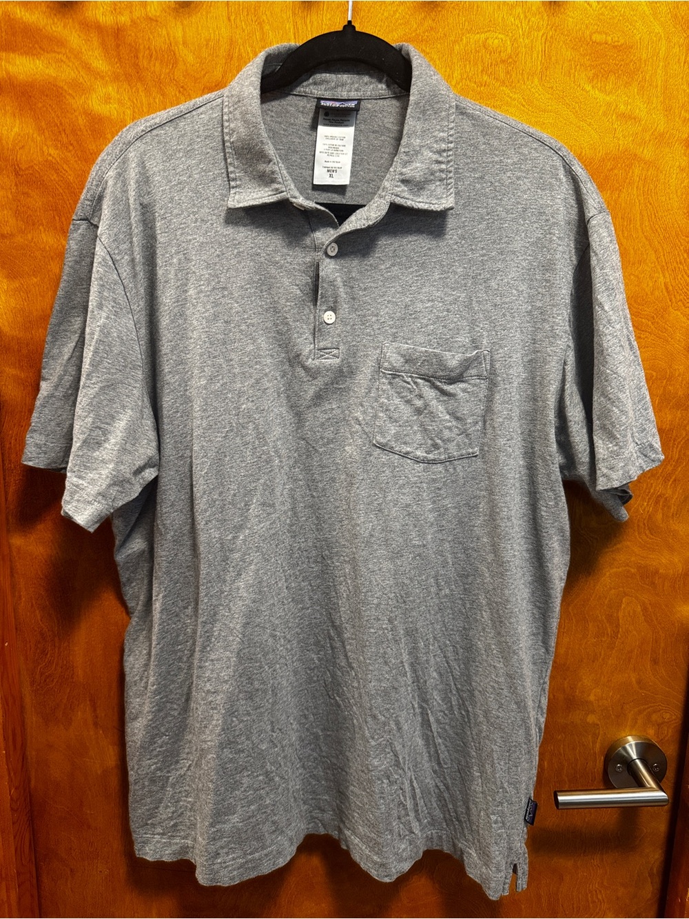 Patagonia Men's Grey Polo with Front Pocket Mens size XL